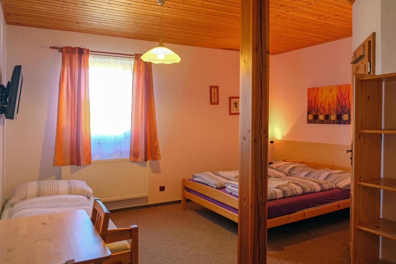 Horská Kvilda - Ubytování U Chvalů Exterior foto