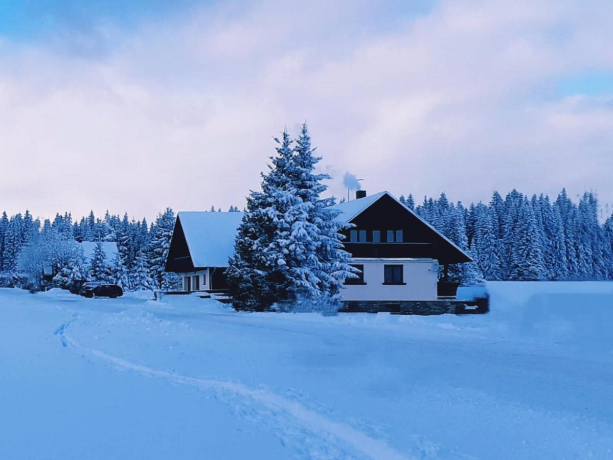 Horská Kvilda - Ubytování U Chvalů Exterior foto