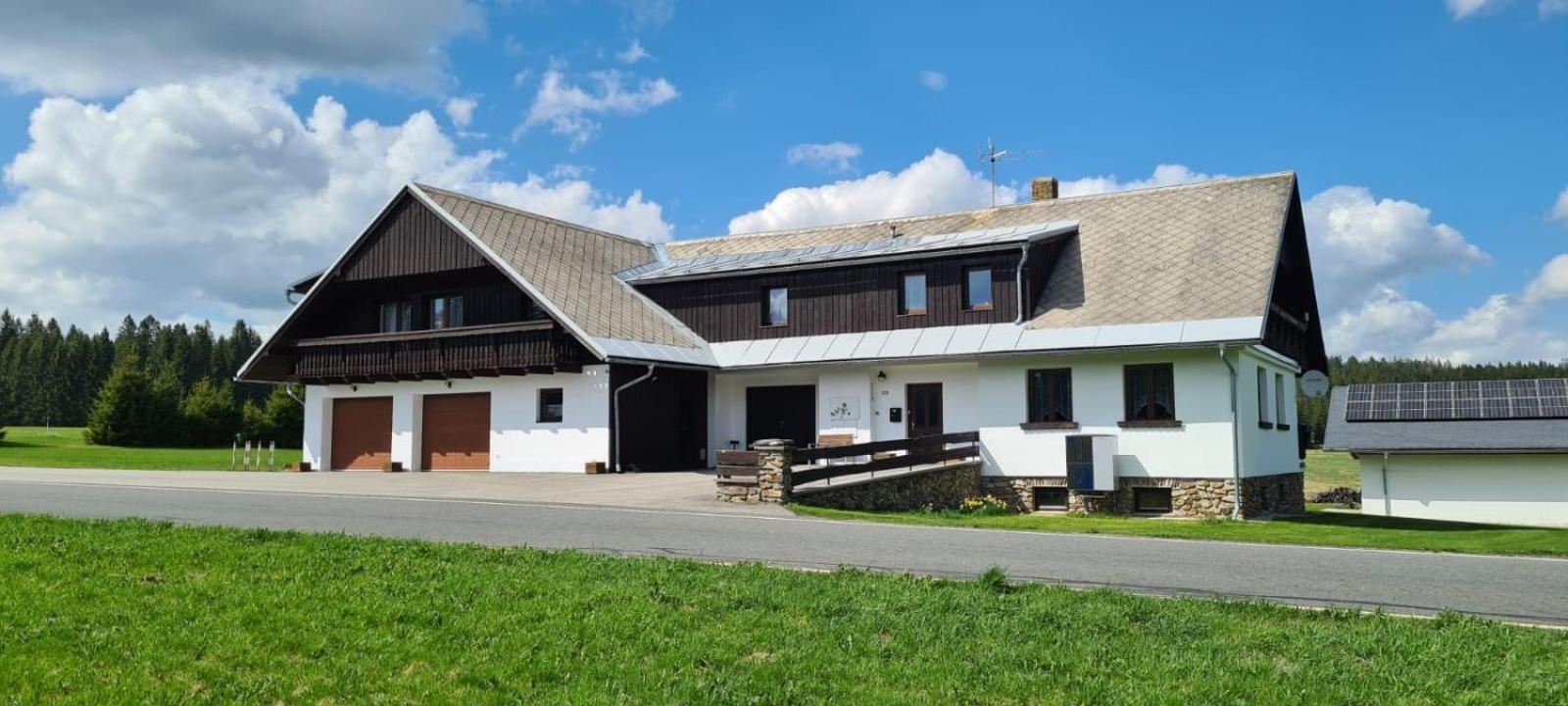Horská Kvilda - Ubytování U Chvalů Exterior foto